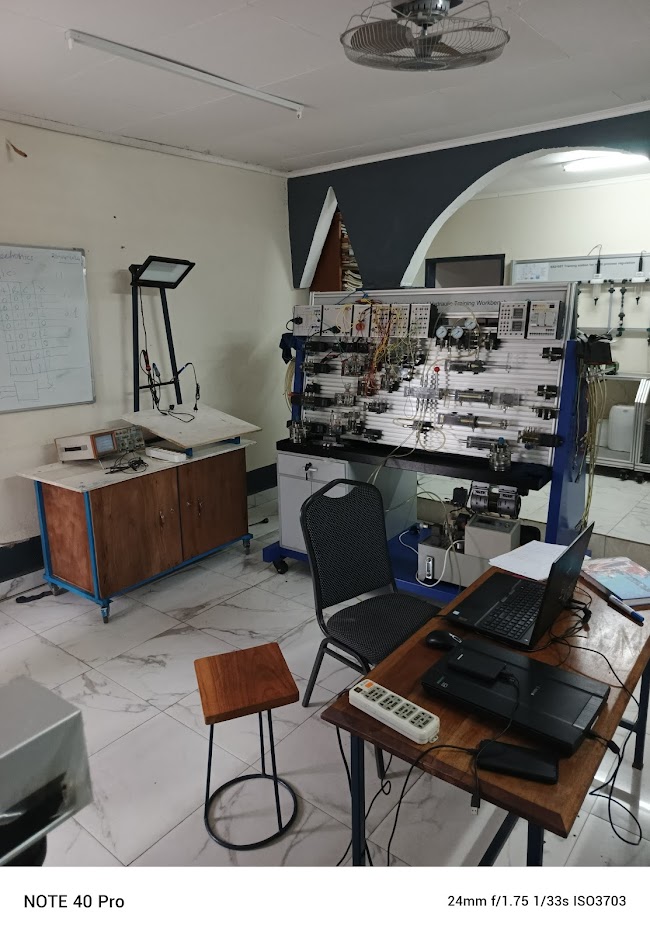 equipment photo 
